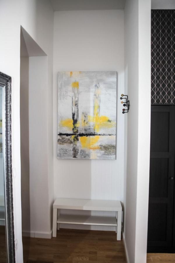 Hedone City Luxury Apartments With Free Parking Pula Exteriör bild